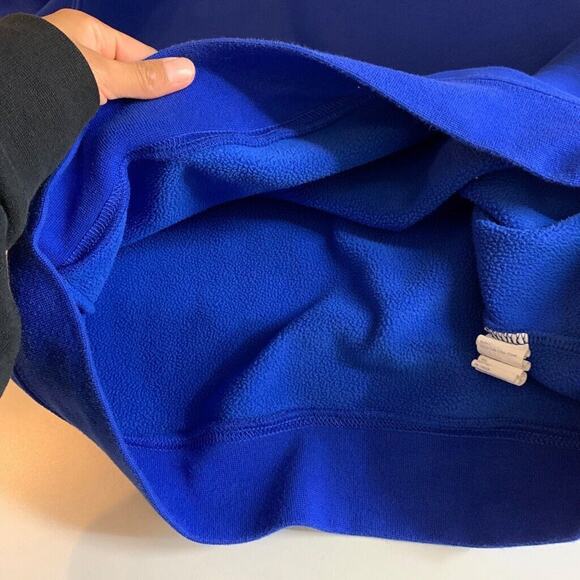 Fabletics Sweatshirt Womens M Medium Harbor Go To Classic Crew Neck Fleece Lined - Picture 10 of 12